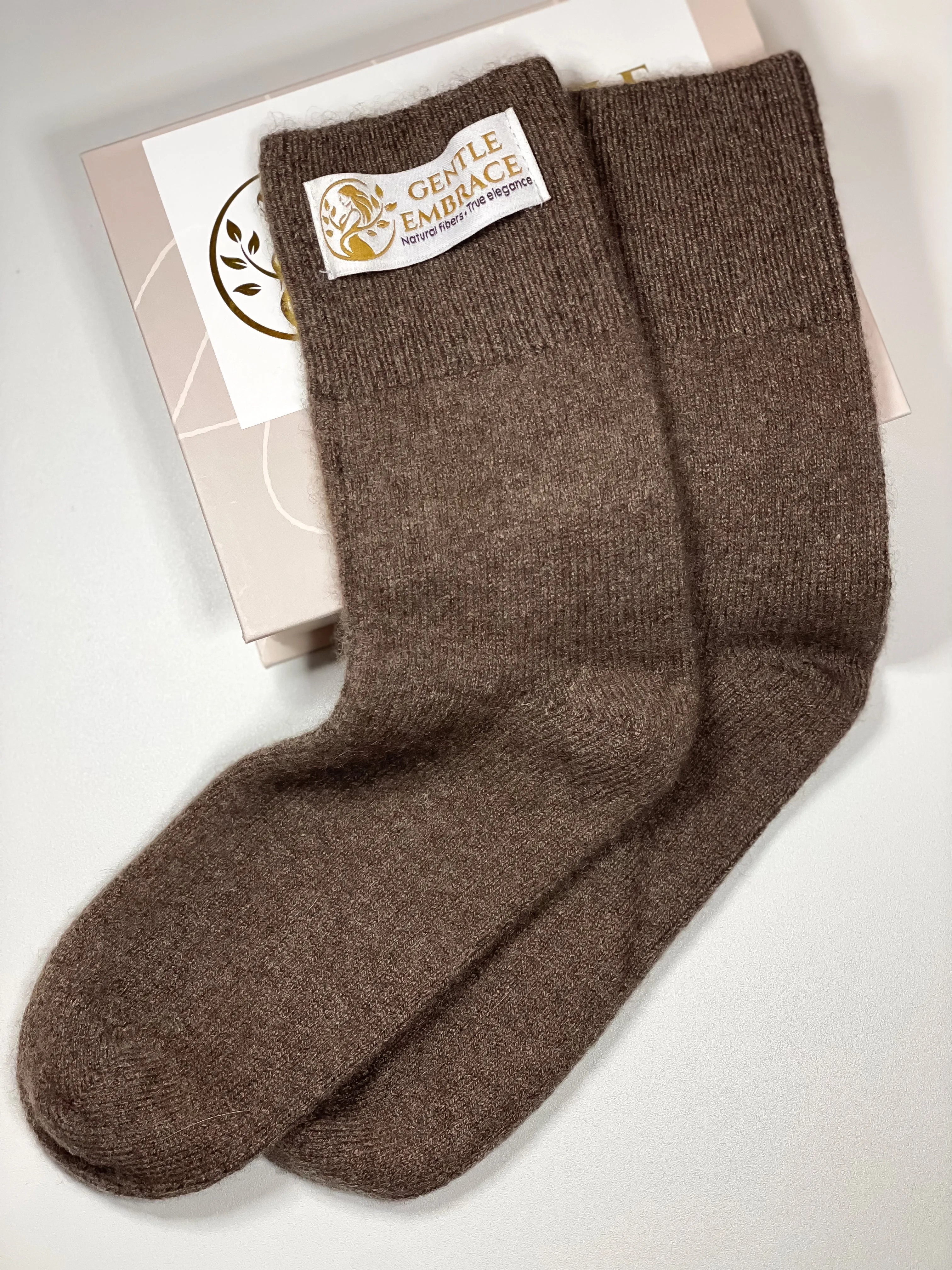 Best Cashmere Socks Women’s – Brown, Black and Charcoal with a Pattern