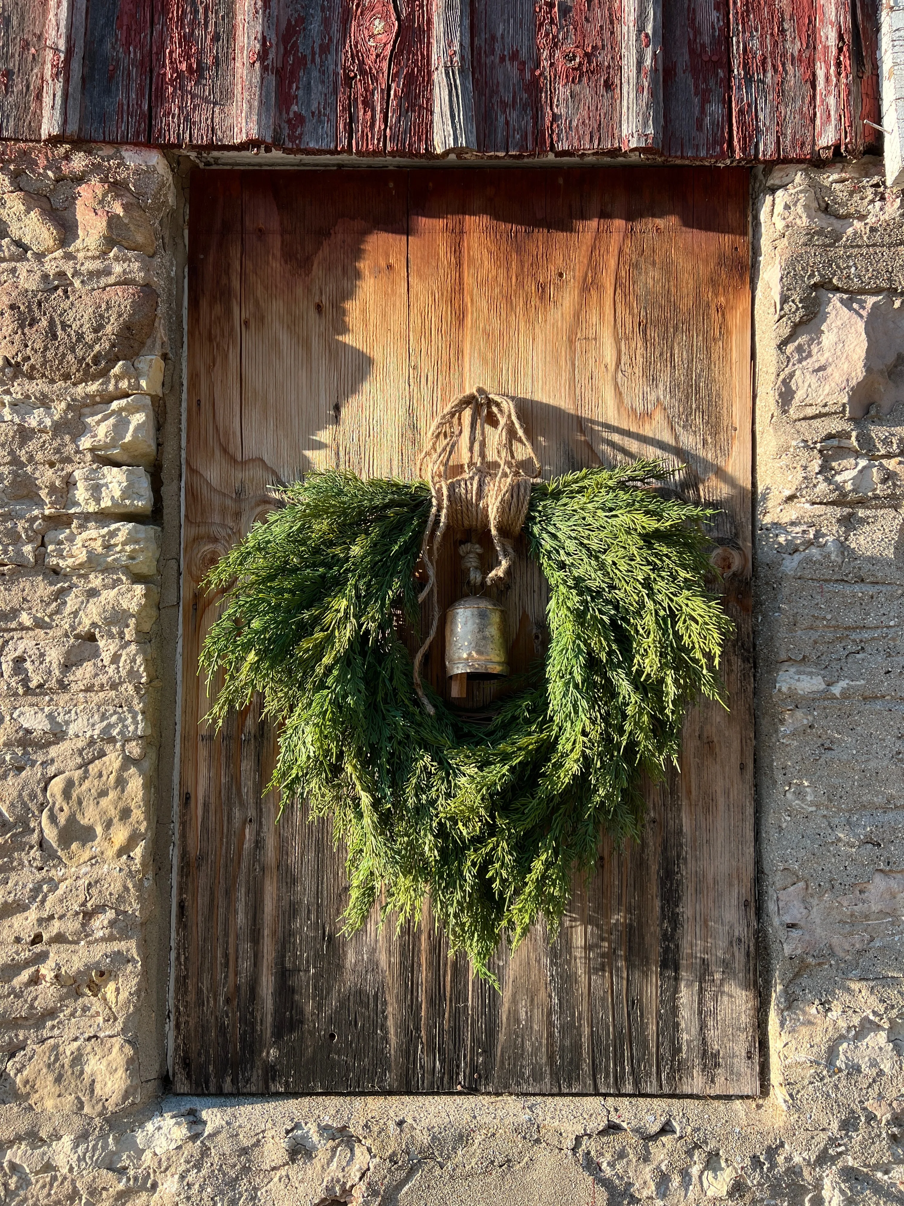 Cedar Wreath with Gold Hanging Bell