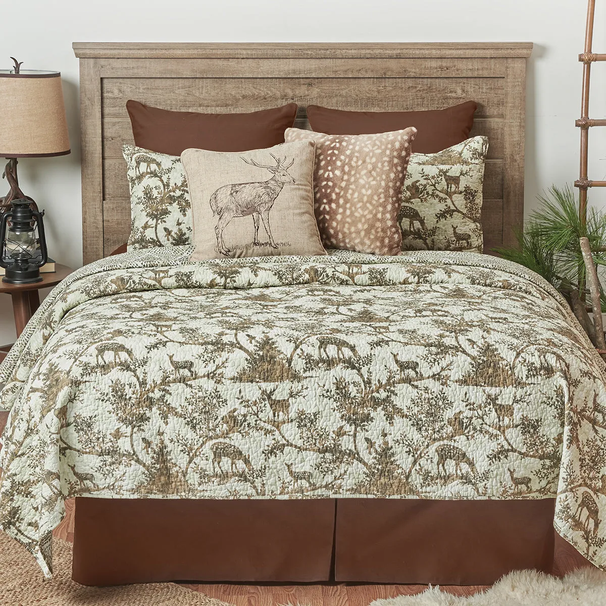 Hemlock Trails Quilt Set