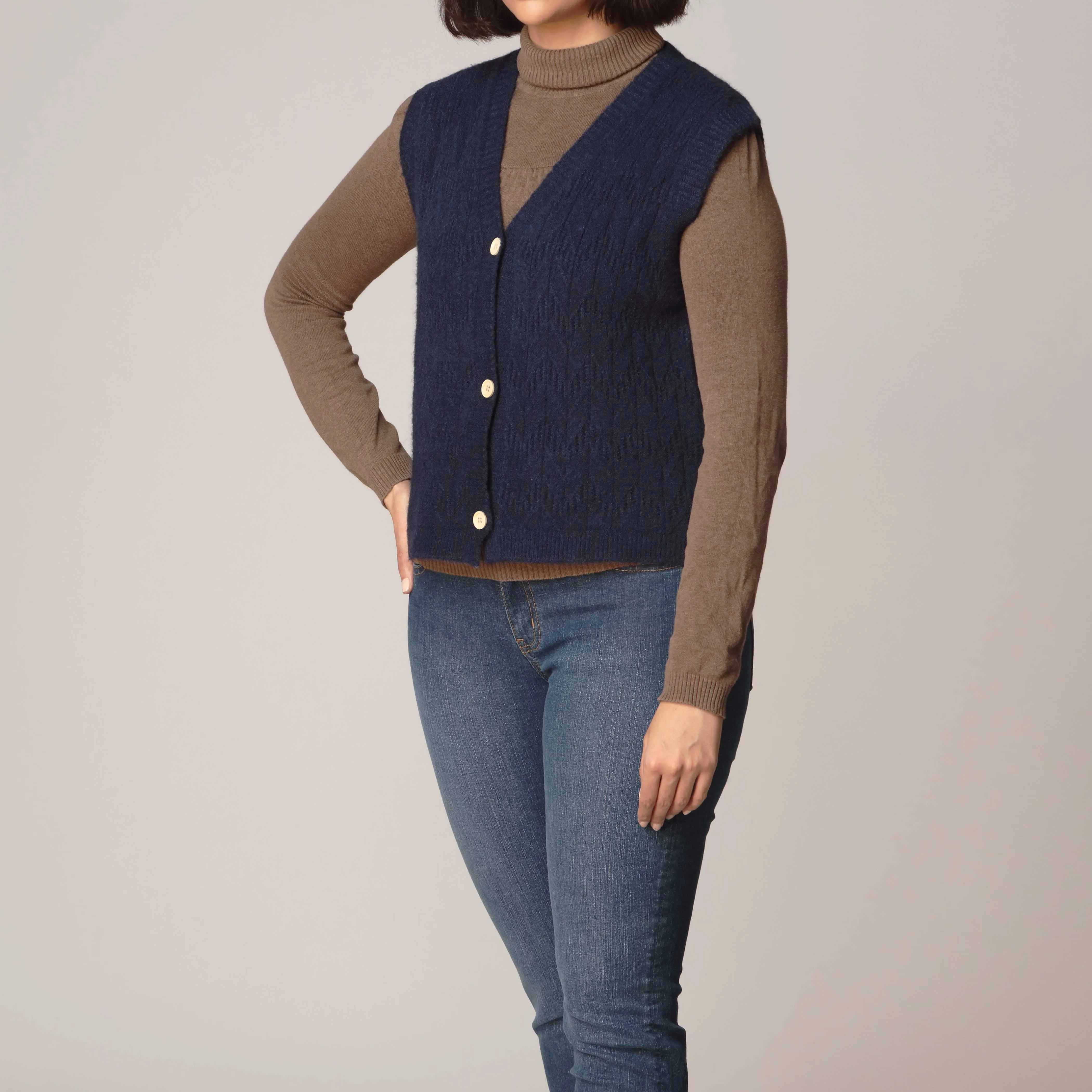 Navy Sleeveless Cardigan PW2917