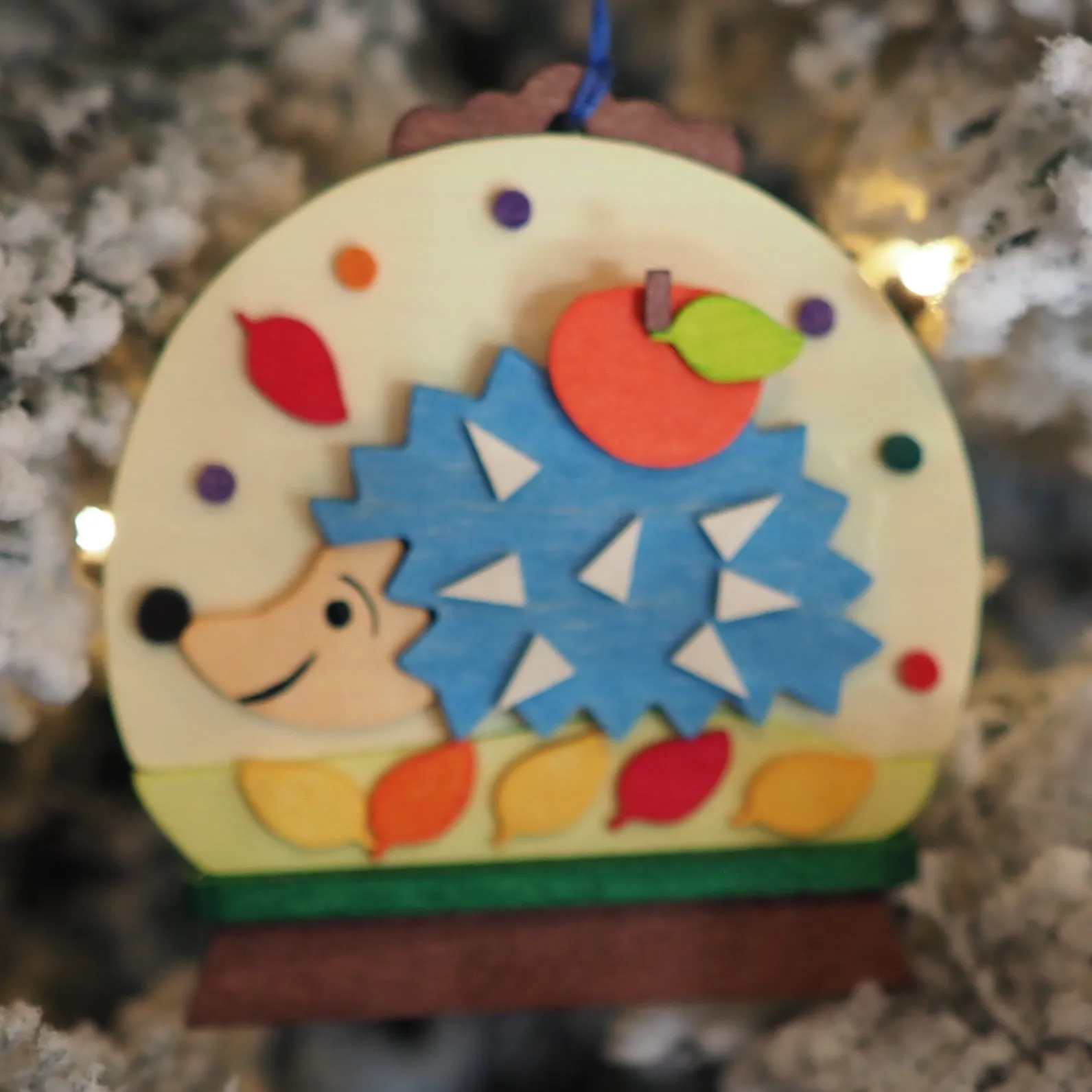 Snow Globe - Hugo Hedgehog - Christmas tree decoration