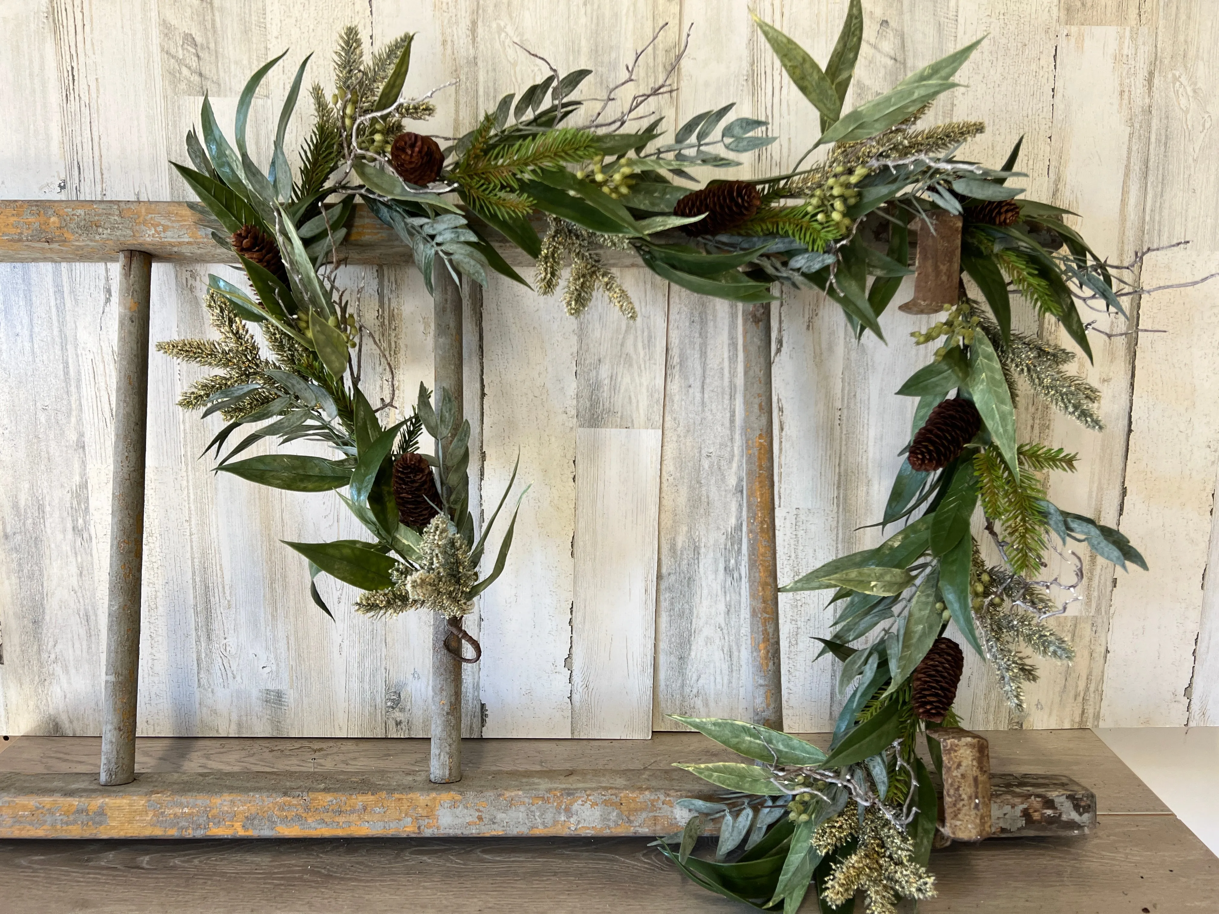 Winter Pinecone and Bay Leaf Forest Garland