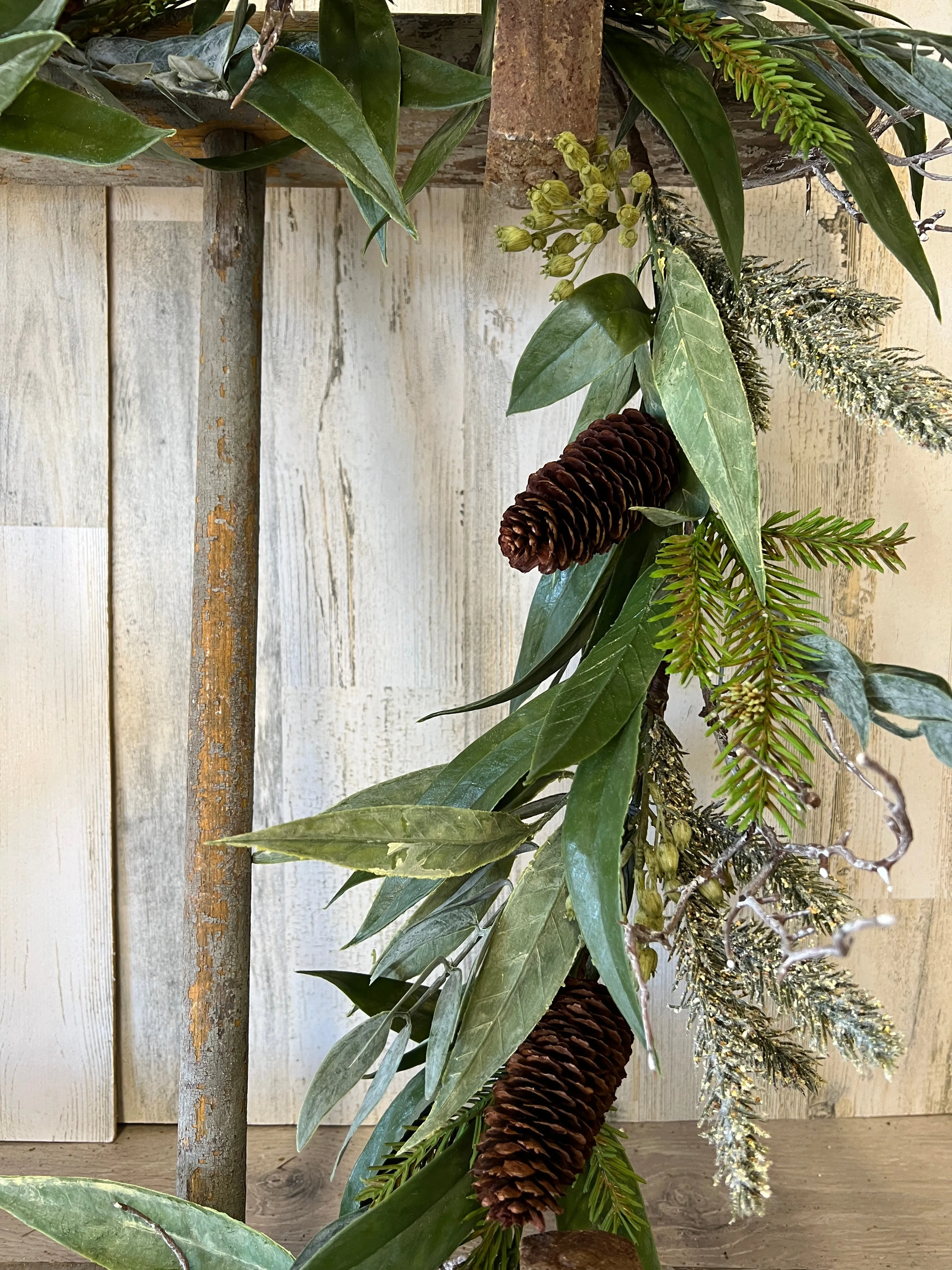 Winter Pinecone and Bay Leaf Forest Garland